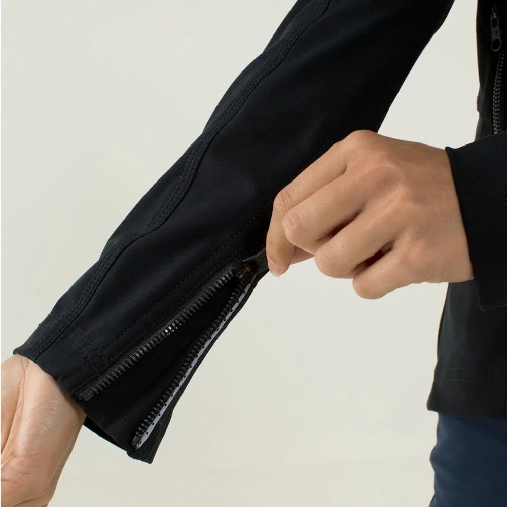 RARE Lululemon Black Urbanite Moto Asymmetrical Blazer Jacket Size 6 fantastic